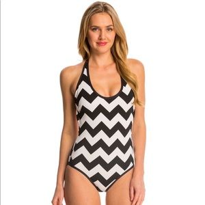 Kailua one piece (large)